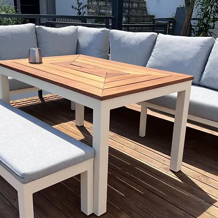 아파트 Mavinin Ve Yesilin Dansi 말마리스