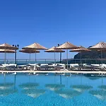 Daire Mavinin Ve Yeşilin Dansı Marmaris