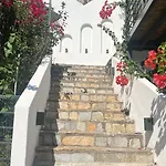 Mavinin Ve Yeşilin Dansı * Marmaris