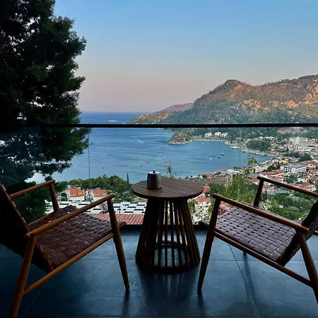 Appartement Mavinin Ve Yesilin Dansi