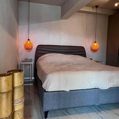 Mavinin Ve Yesilin Dansi