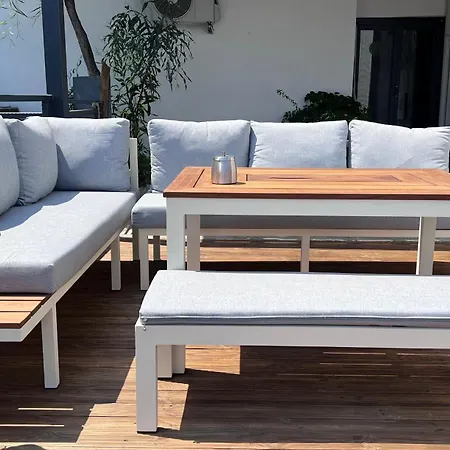 Appartement Mavinin Ve Yesilin Dansi *