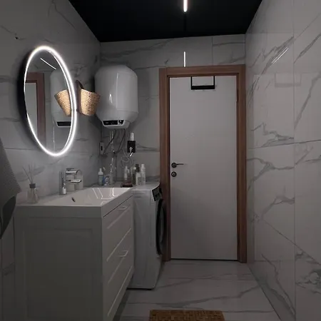 Mavinin Ve Yeşilin Dansı Daire Marmaris