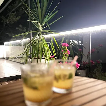 Mavinin Ve Yesilin Dansi, Panoramik Manzara, 75m2 Lejlighed