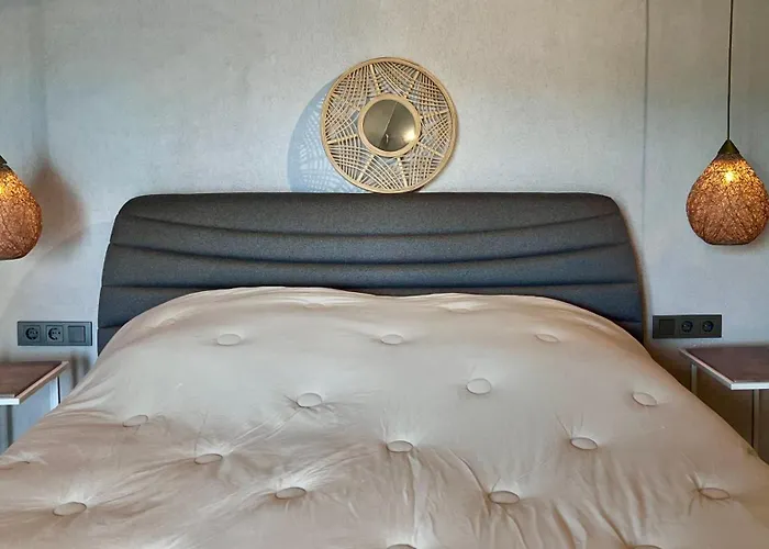 Mavinin Ve Yesilin Dansi 公寓 马尔马里斯