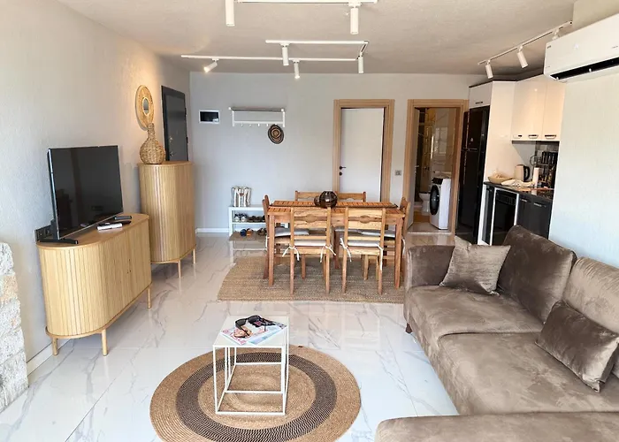 Appartement Mavinin Ve Yesilin Dansi Marmaris