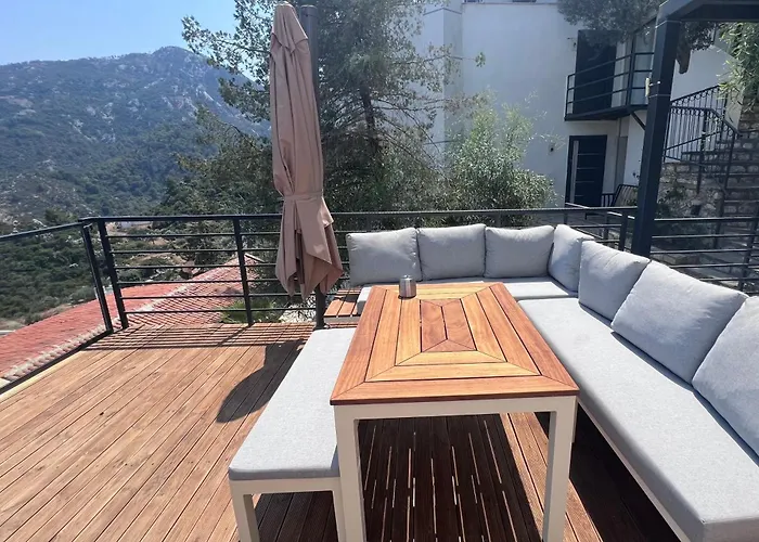 Mavinin Ve Yesilin Dansi 公寓 *